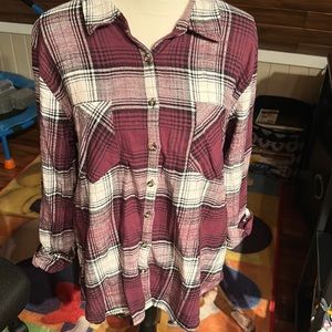 Maurice’s button down